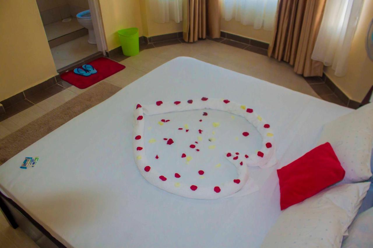 Elegant Comfy Rooms- Jkia Ναϊρόμπι Εξωτερικό φωτογραφία